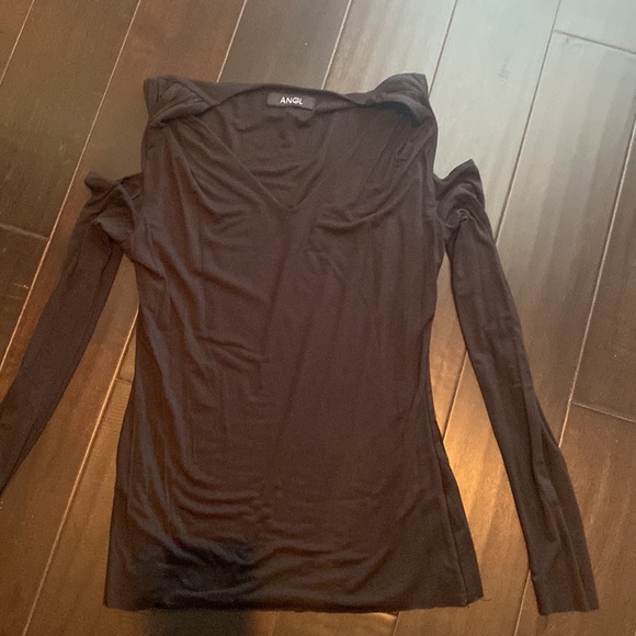 Angl - Picture 2 of 2